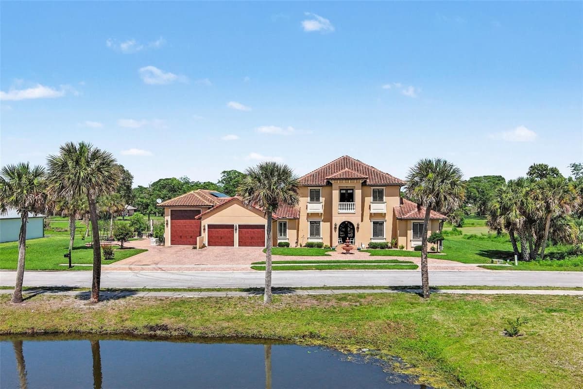 2179 ARNOLD PALMER DRIVE — photo 3 of 88