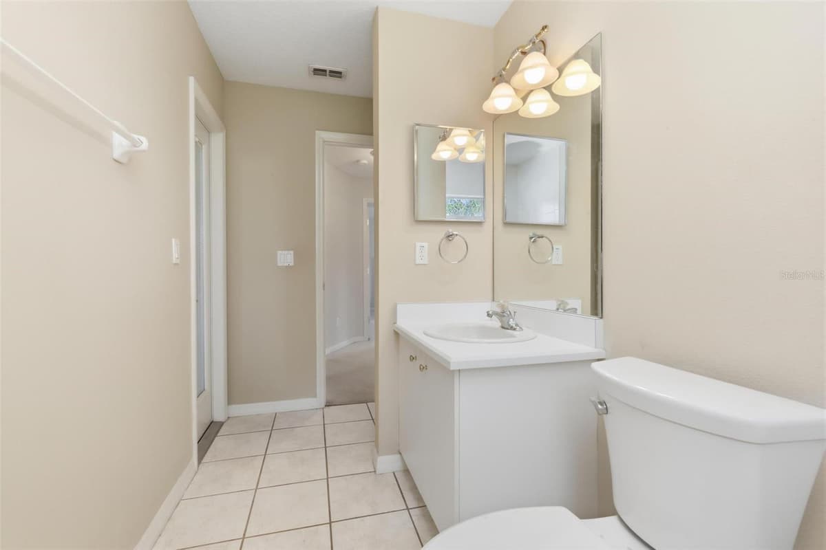 694 SHAWSBURY WAY — photo 30 of 58