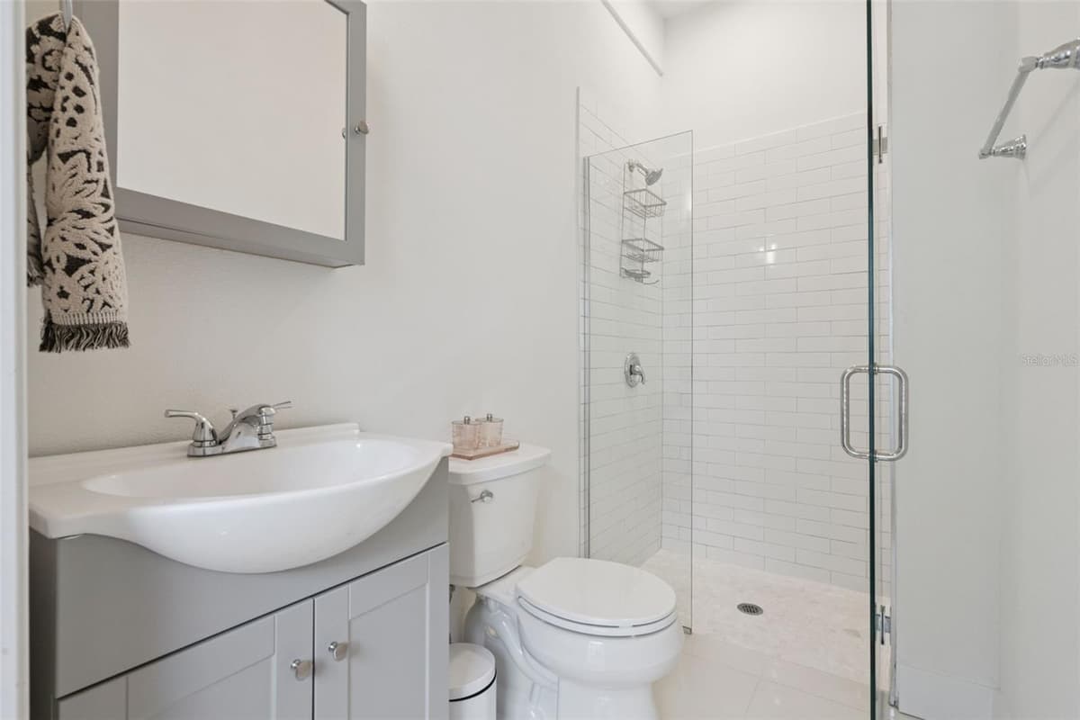 908 CROTON ROAD — photo 50 of 86