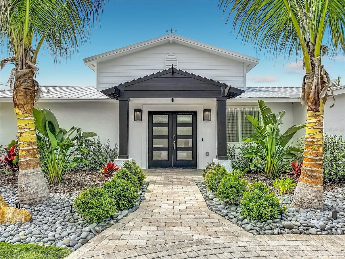 605 KEY ROYALE DRIVE — photo 41 of 98
