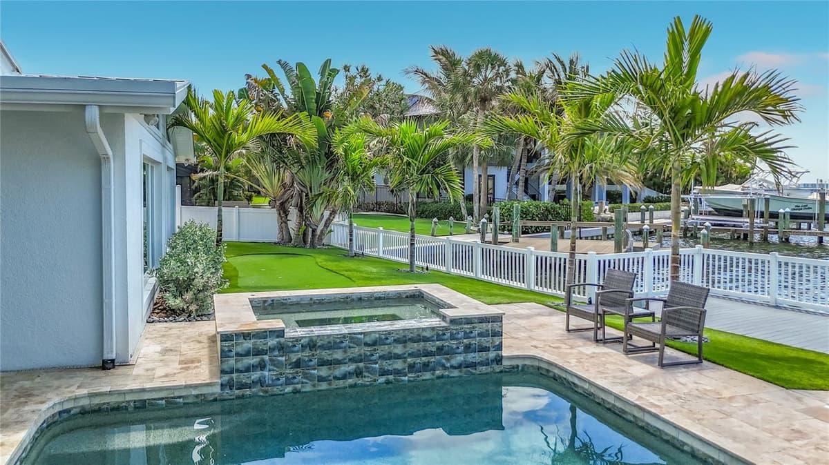 605 KEY ROYALE DRIVE — photo 12 of 98
