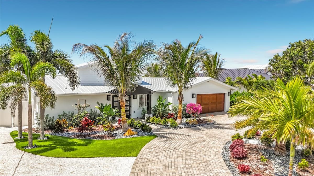 605 KEY ROYALE DRIVE — photo 40 of 98