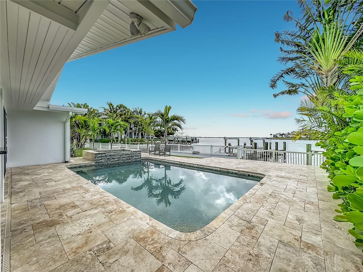 605 KEY ROYALE DRIVE — photo 10 of 98