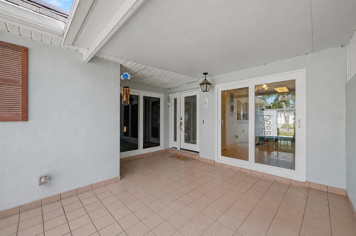 144 BOCA CIEGA POINT BOULEVARD — photo 30 of 45