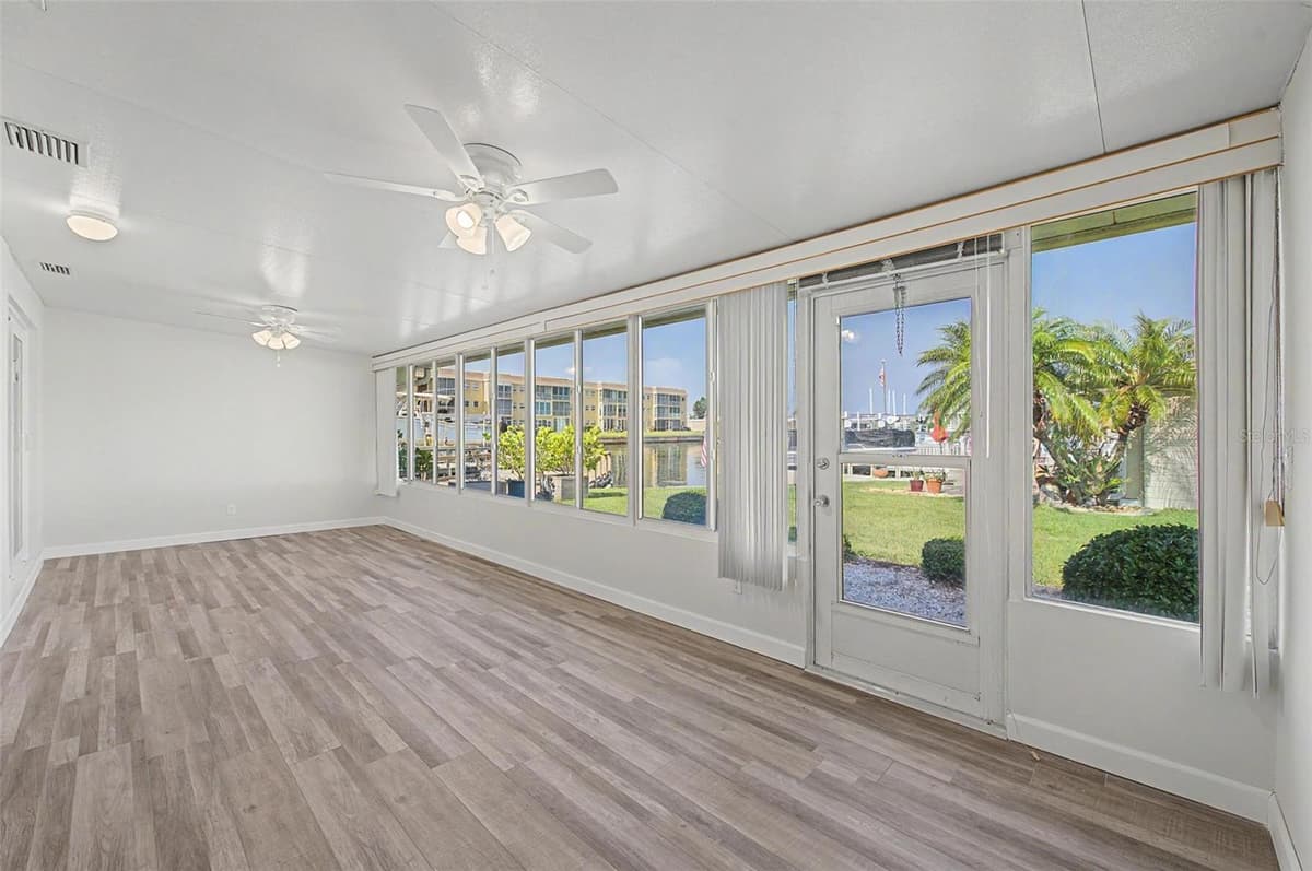 144 BOCA CIEGA POINT BOULEVARD — photo 10 of 45