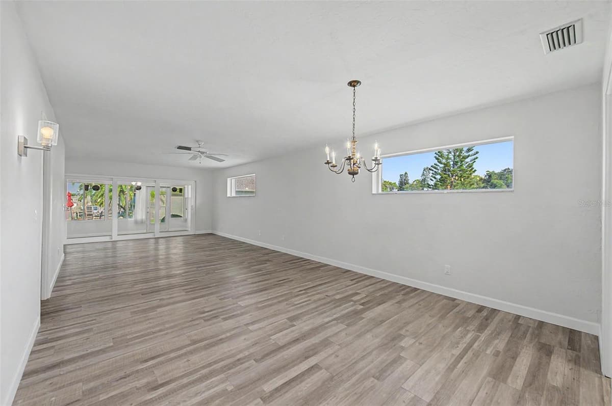 144 BOCA CIEGA POINT BOULEVARD — photo 27 of 45