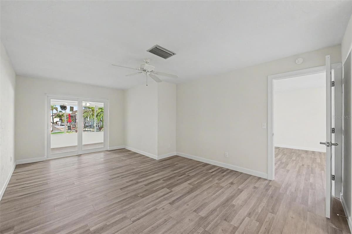 144 BOCA CIEGA POINT BOULEVARD — photo 19 of 45