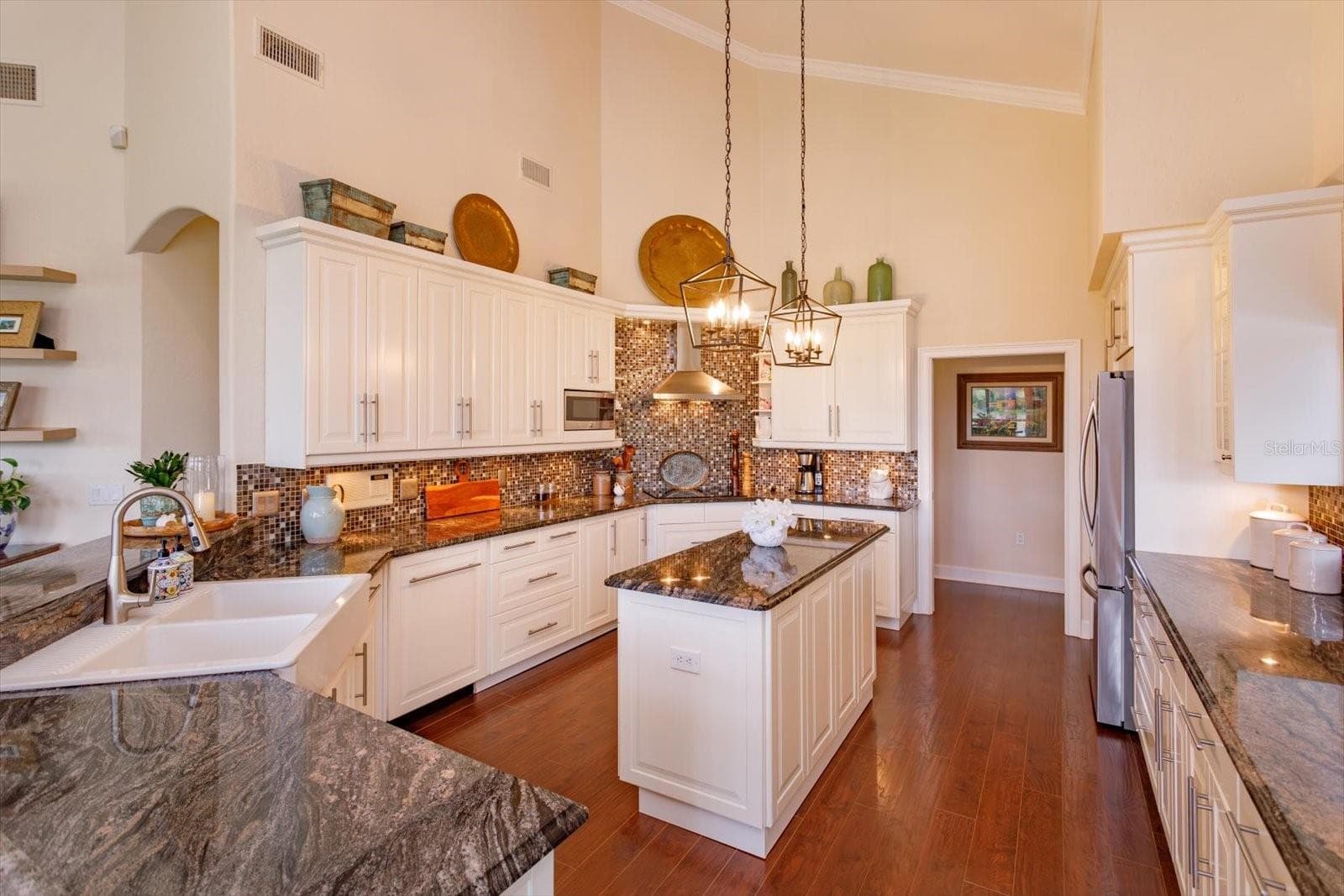 2428 BUTLER BAY DRIVE — photo 9 of 48