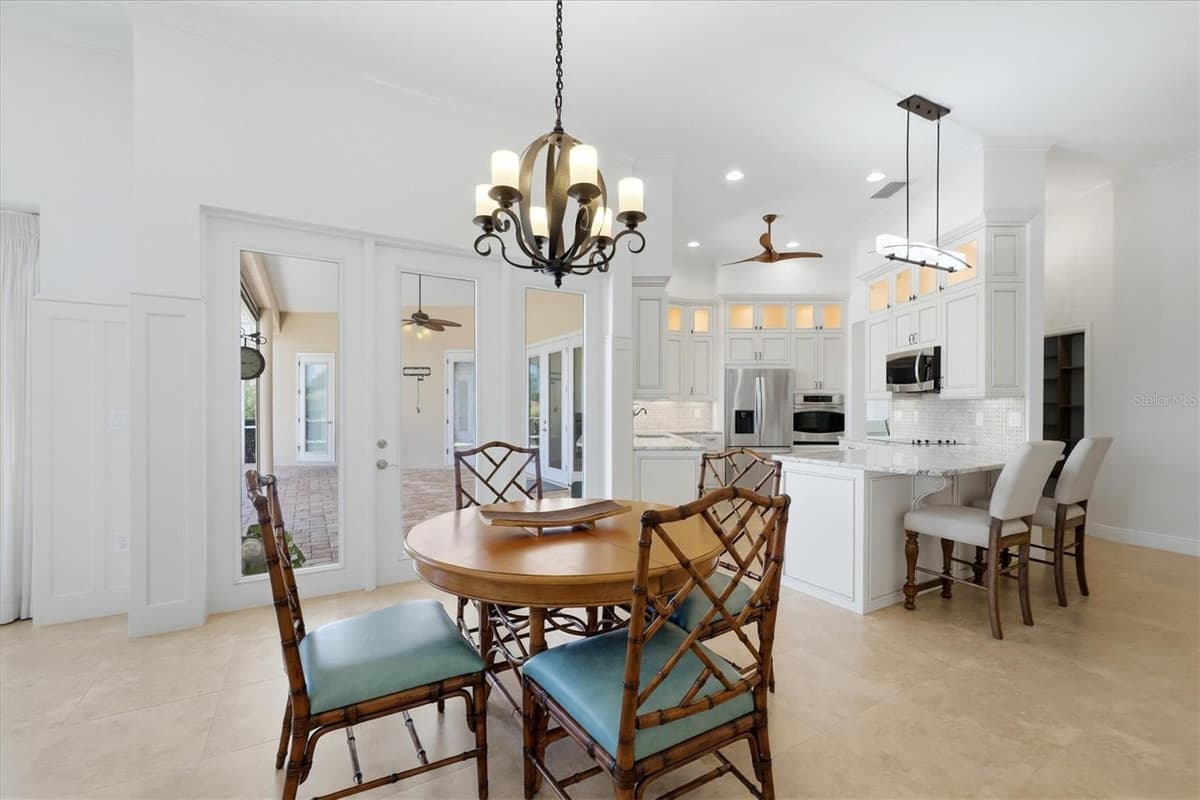 7501 EATON COURT — photo 11 of 64
