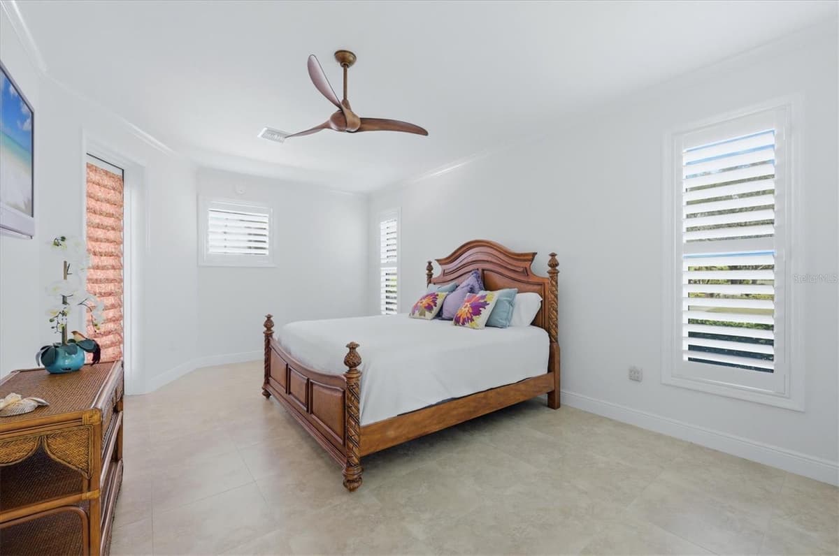 7501 EATON COURT — photo 16 of 64