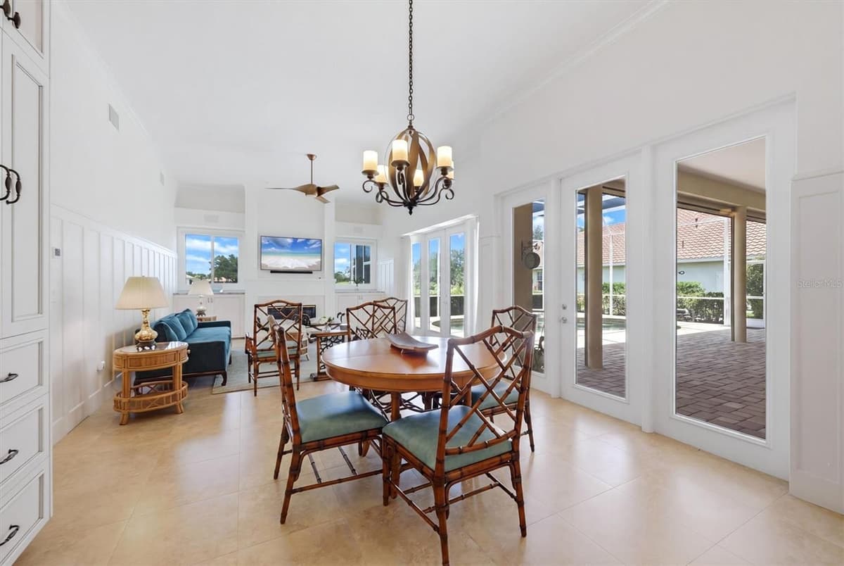 7501 EATON COURT — photo 12 of 64