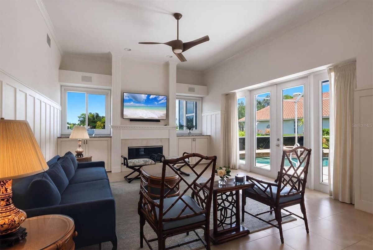 7501 EATON COURT — photo 13 of 64