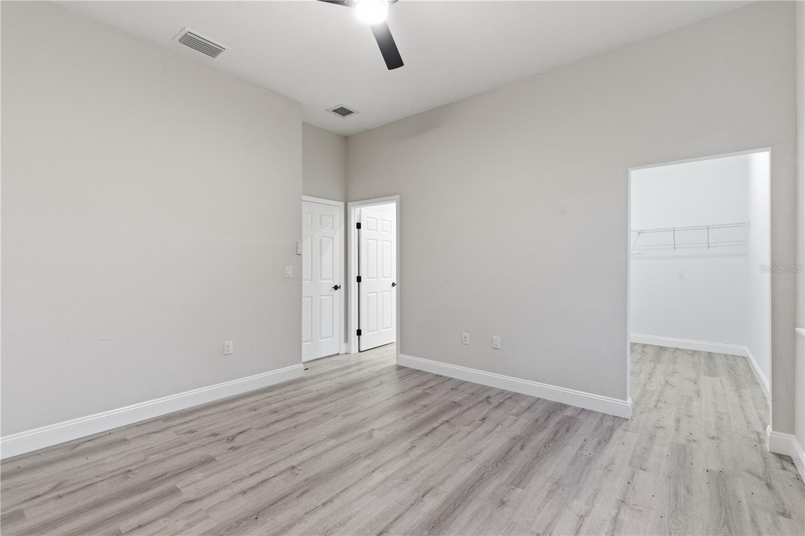 923 MILWAUKEE BOULEVARD — photo 28 of 32