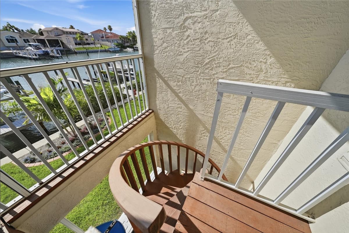 1109 PINELLAS BAYWAY — photo 20 of 55