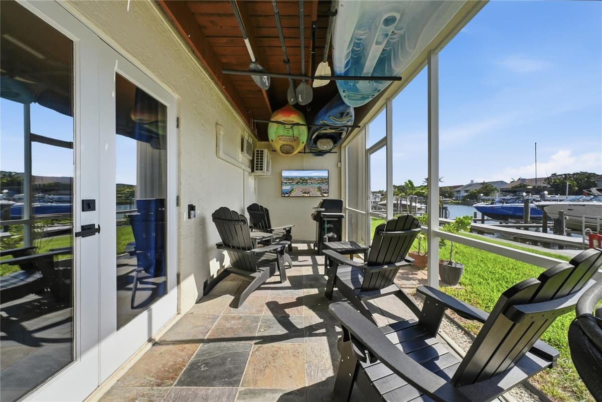 1109 PINELLAS BAYWAY — photo 45 of 55