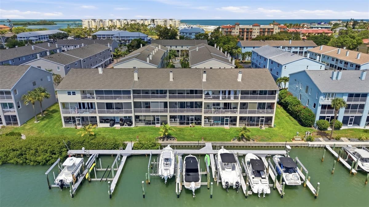 1109 PINELLAS BAYWAY — photo 47 of 55