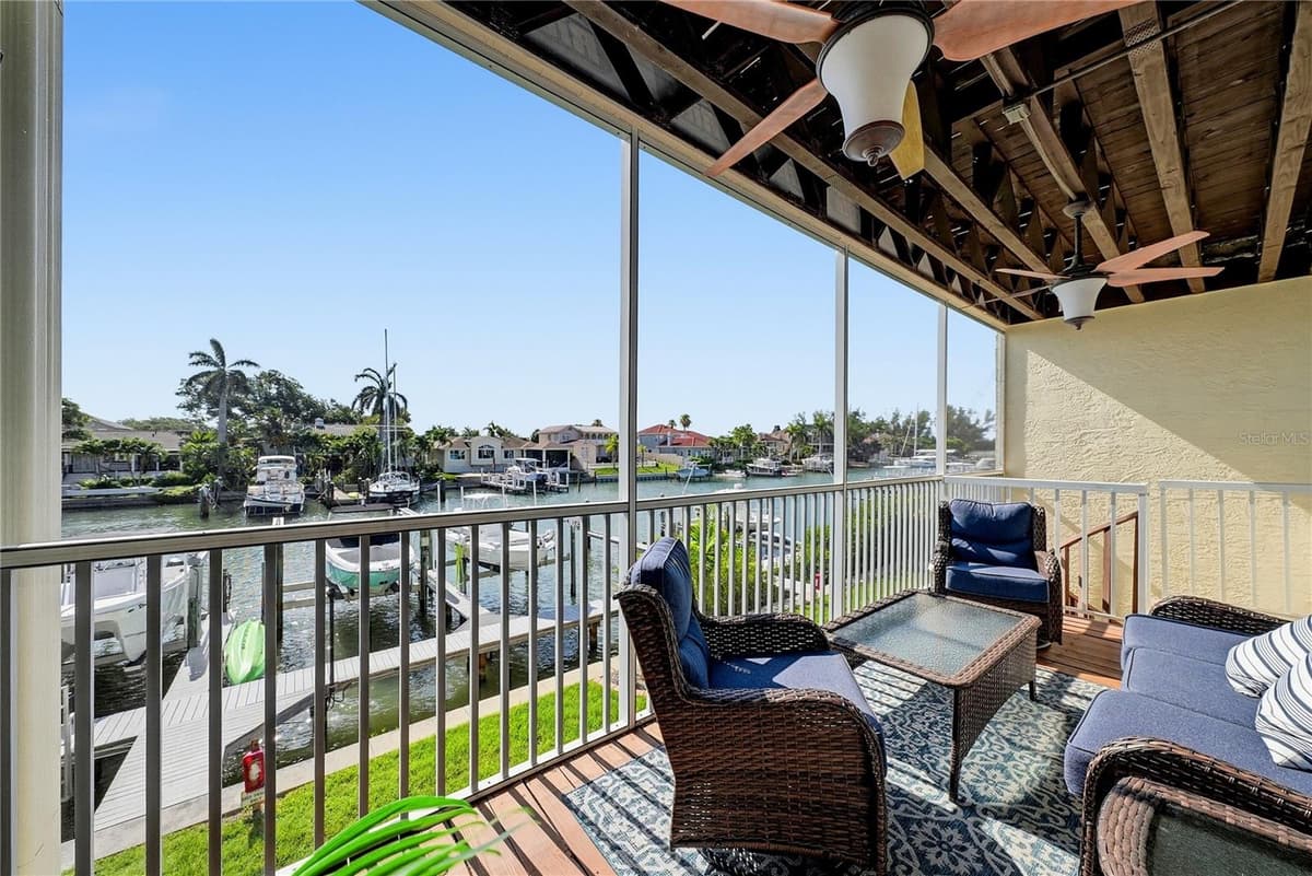 1109 PINELLAS BAYWAY — photo 17 of 55