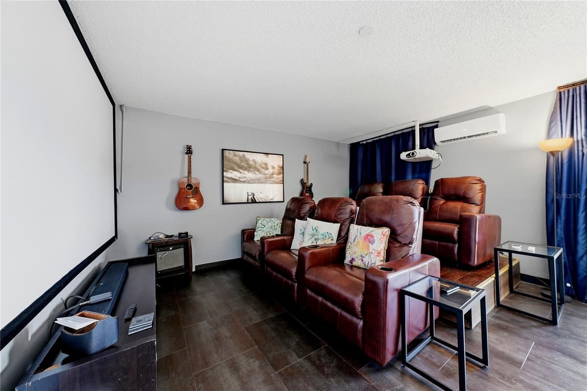 1109 PINELLAS BAYWAY — photo 38 of 55