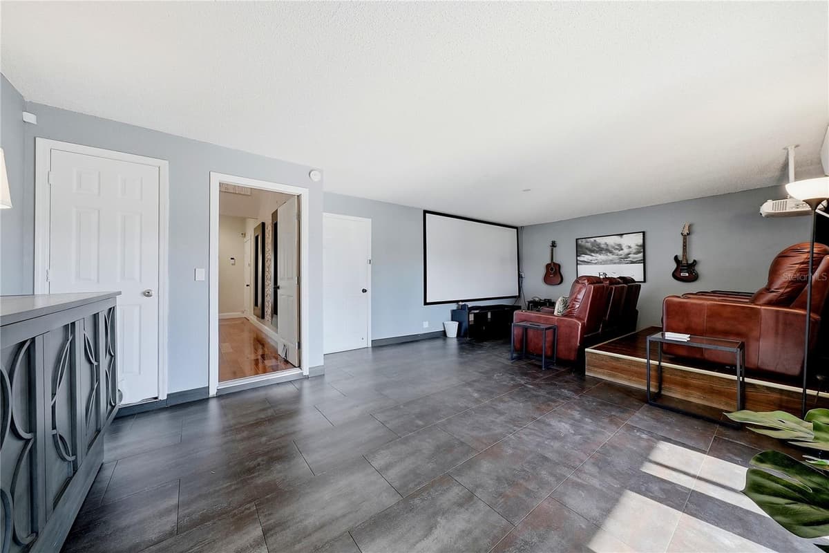 1109 PINELLAS BAYWAY — photo 40 of 55