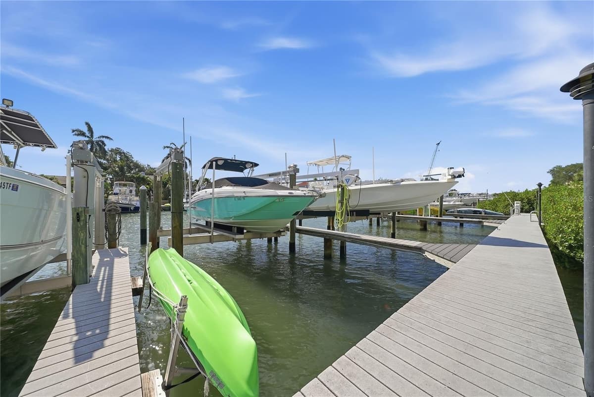 1109 PINELLAS BAYWAY — photo 55 of 55