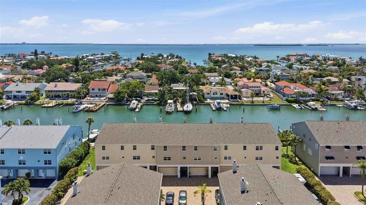 1109 PINELLAS BAYWAY — photo 53 of 55