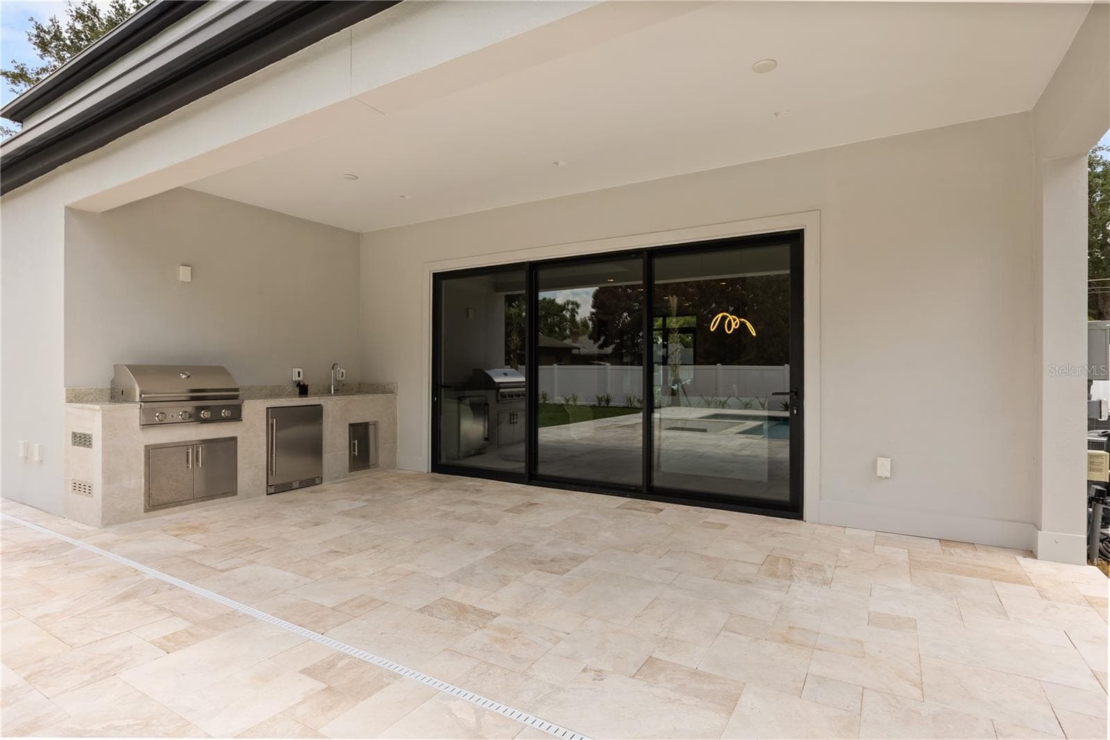 2315 WEBER STREET — photo 31 of 39