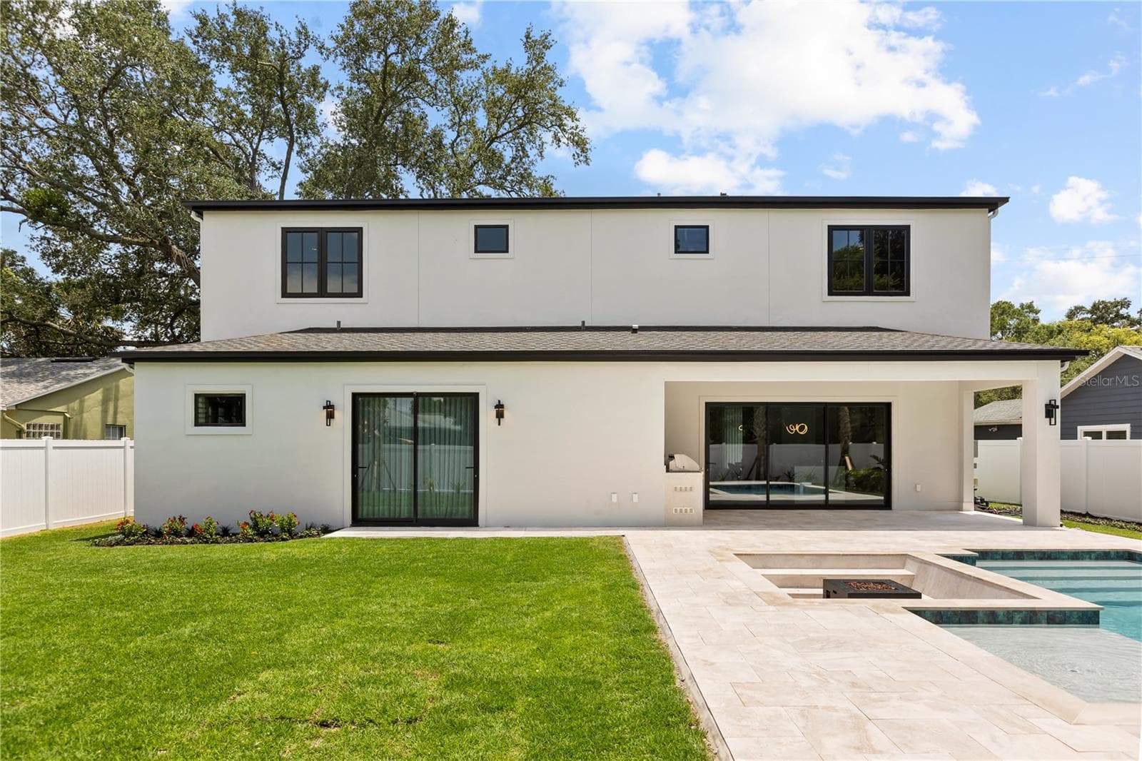 2315 WEBER STREET — photo 33 of 39