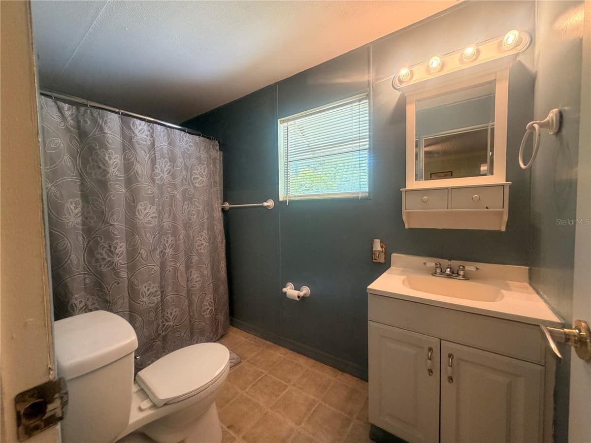 8582 ADMIRAL BYRD LANE — photo 10 of 25
