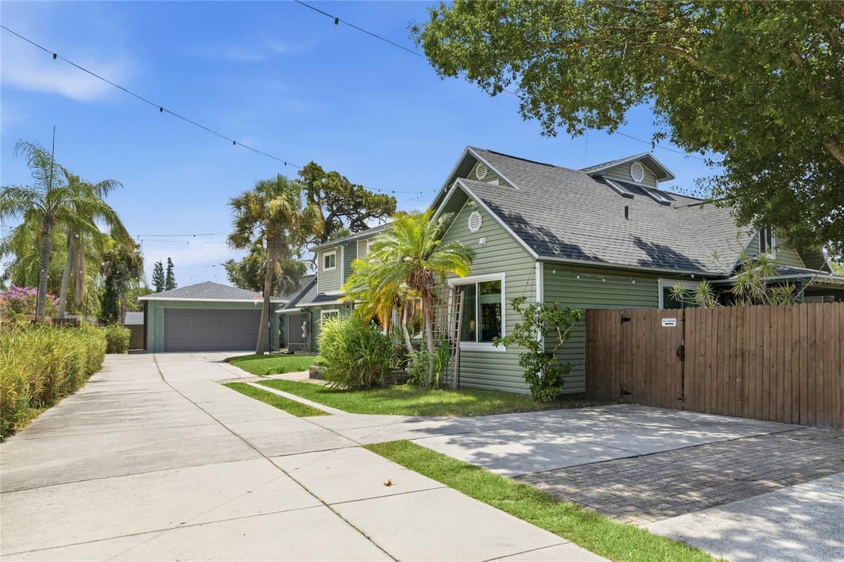 405 BAY POINT AVENUE — photo 2 of 57