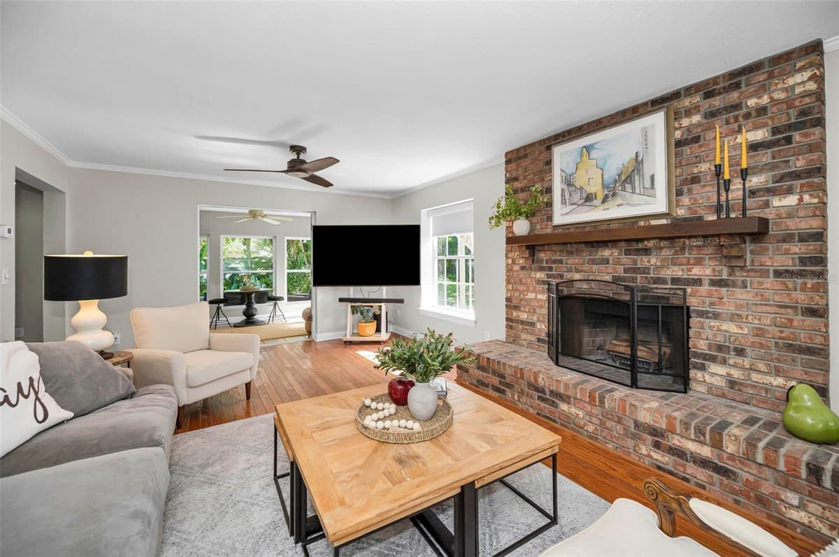 3525 FAIRVIEW STREET — photo 33 of 99