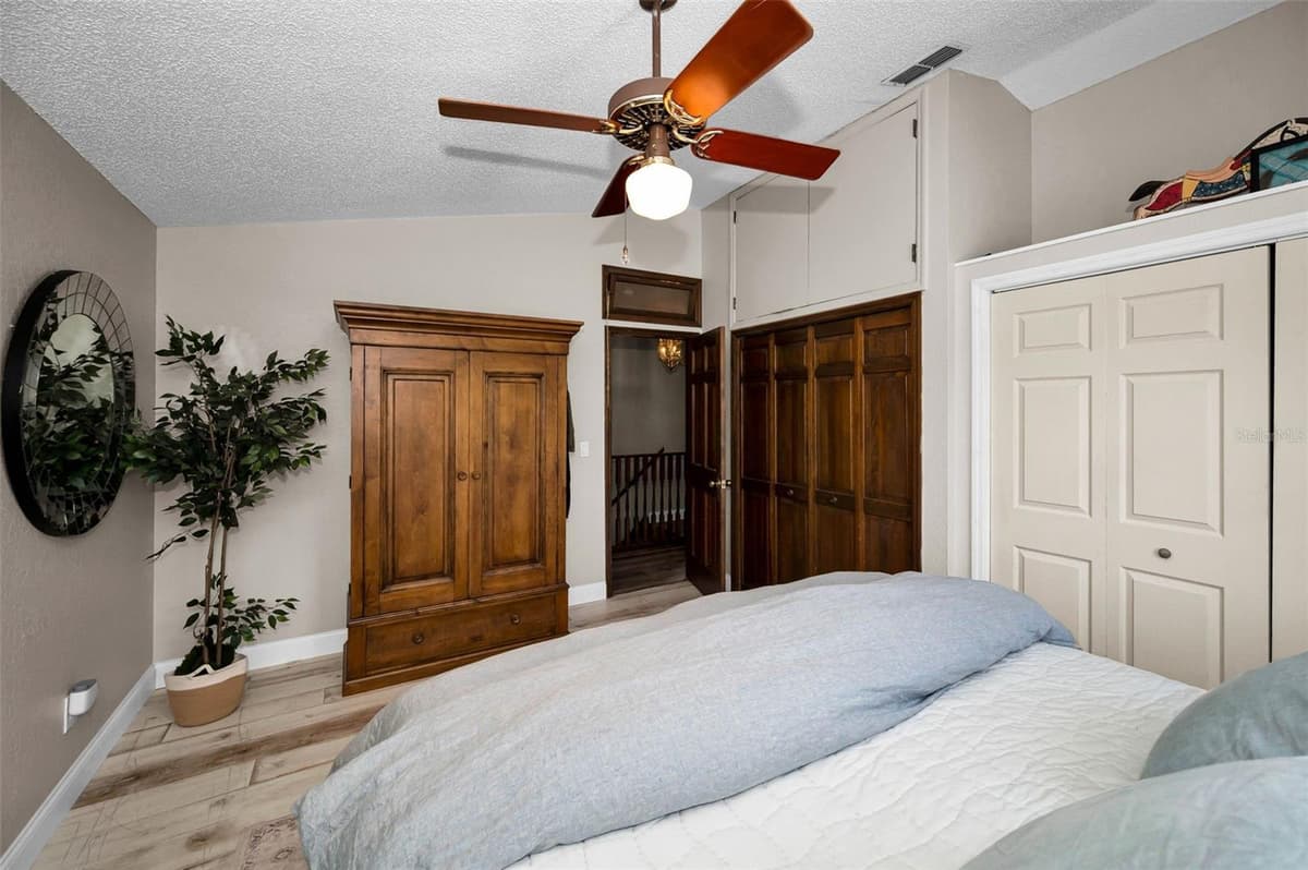 3525 FAIRVIEW STREET — photo 53 of 99