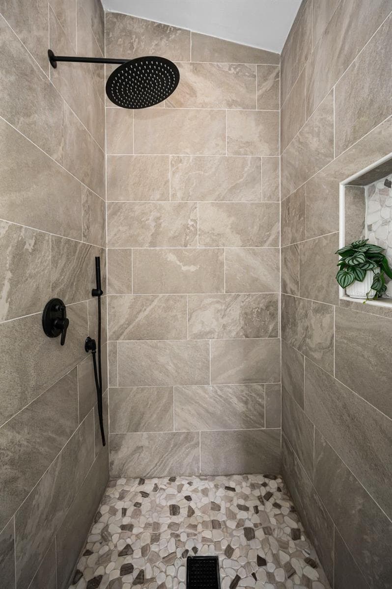 3525 FAIRVIEW STREET — photo 46 of 99
