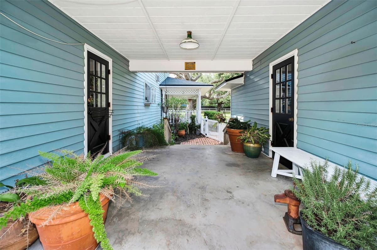 3525 FAIRVIEW STREET — photo 66 of 99