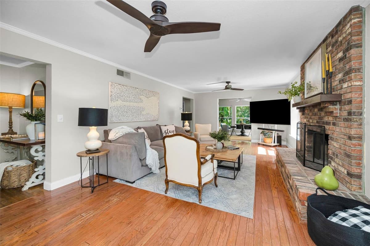 3525 FAIRVIEW STREET — photo 34 of 99