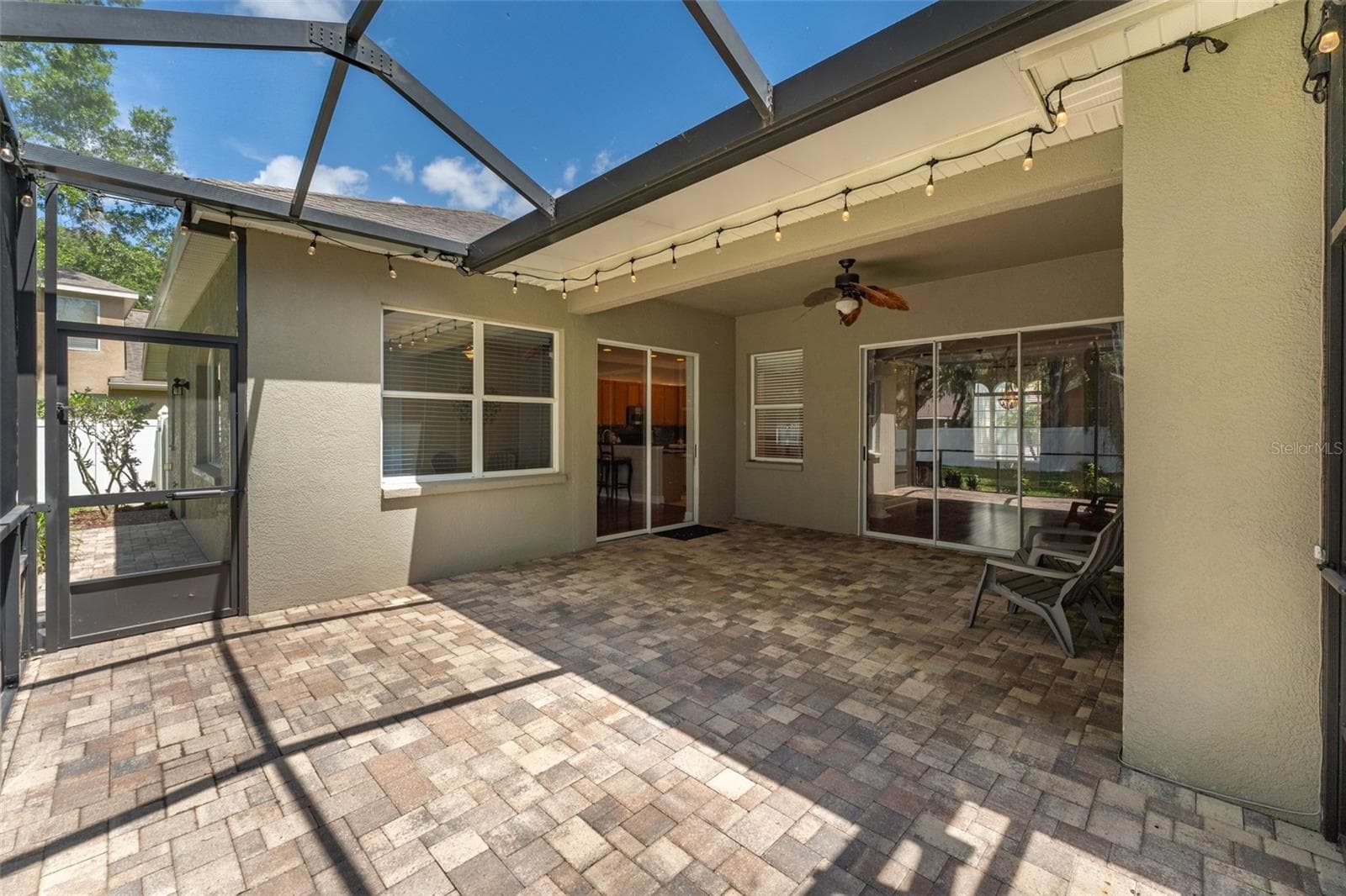 15211 MERLINGLEN PLACE — photo 10 of 34