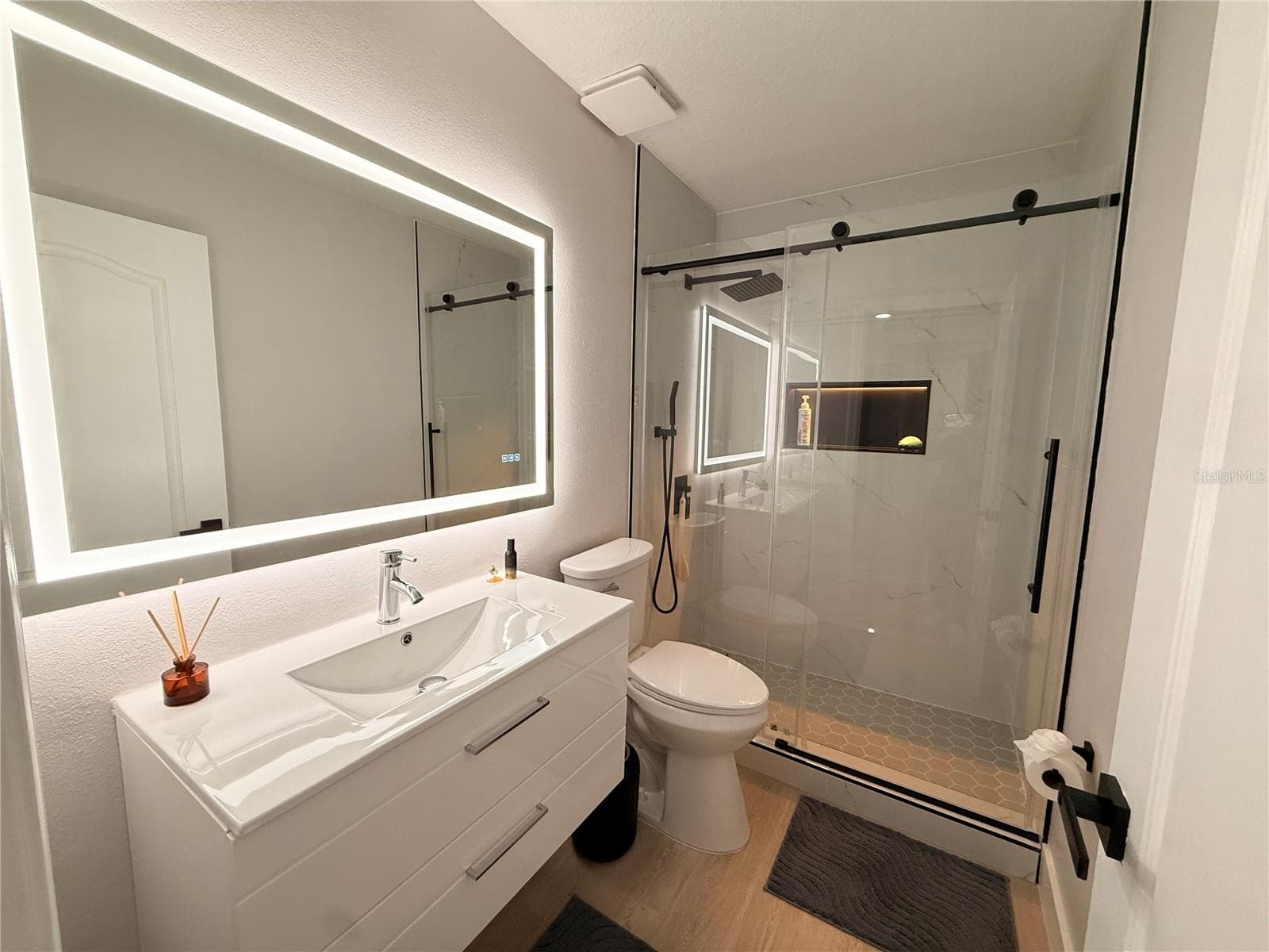 5802 COQUYT DRIVE — photo 38 of 49