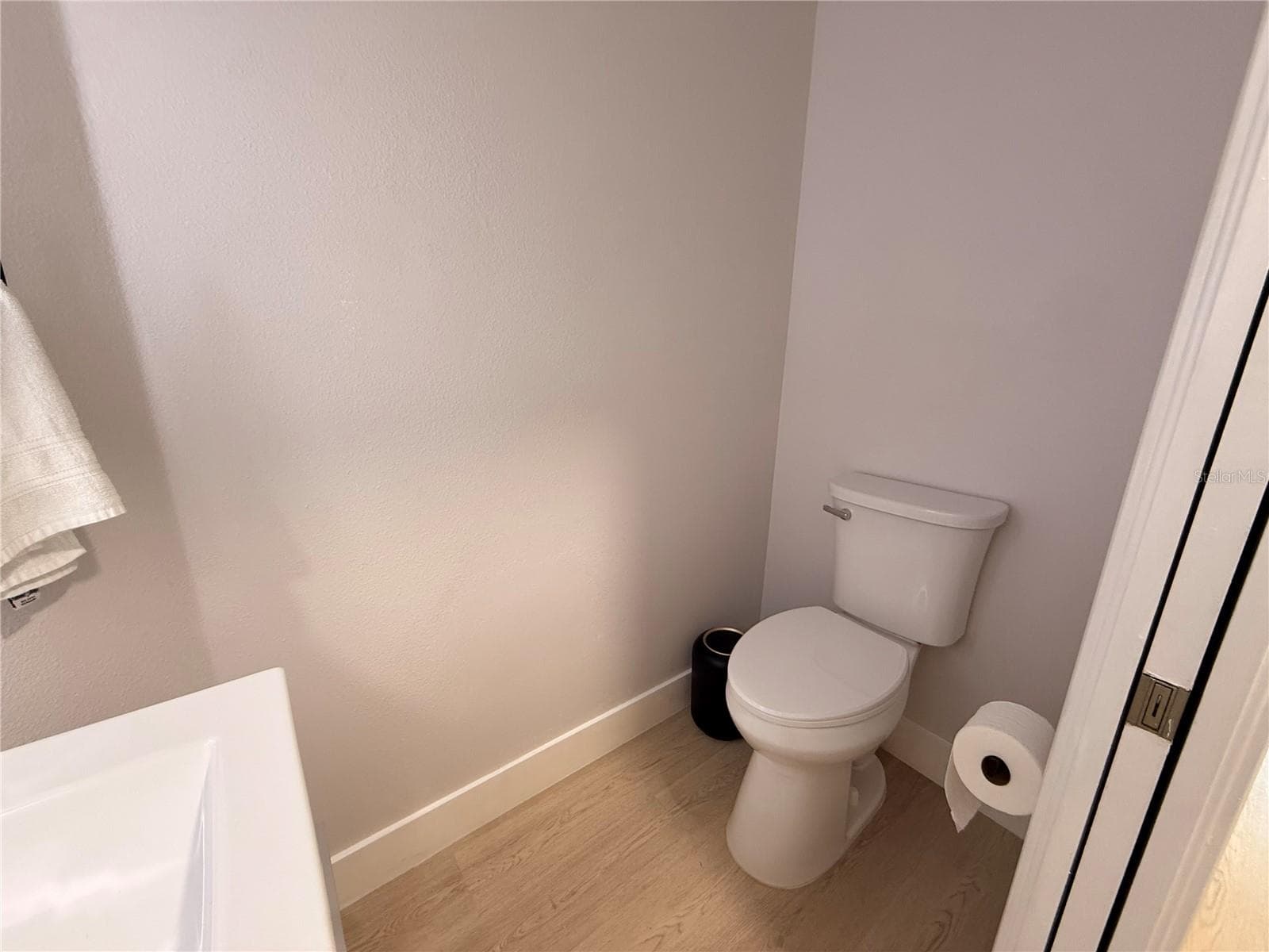 5802 COQUYT DRIVE — photo 24 of 49