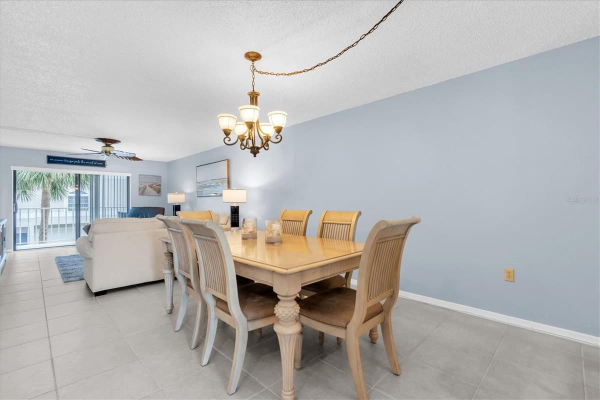 719 PINELLAS BAYWAY — photo 9 of 50