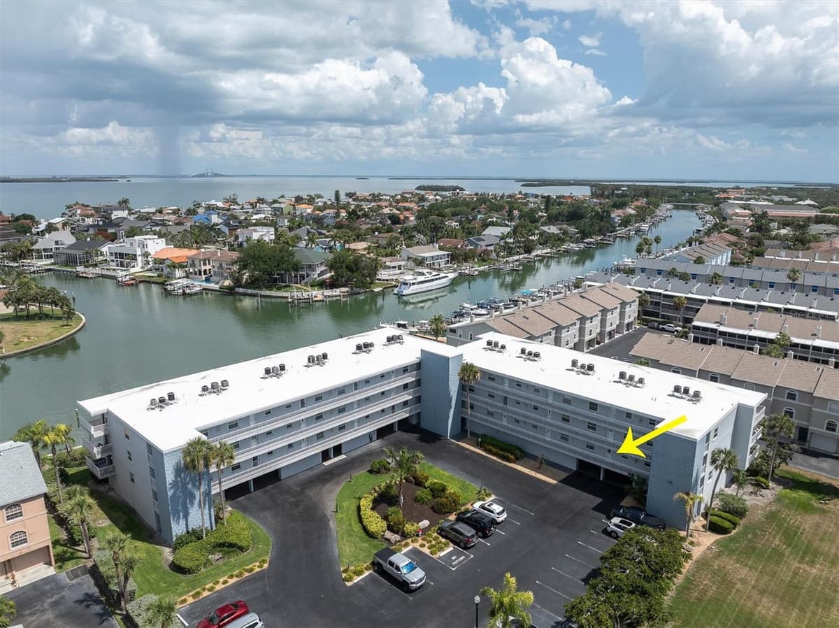 719 PINELLAS BAYWAY — photo 38 of 50