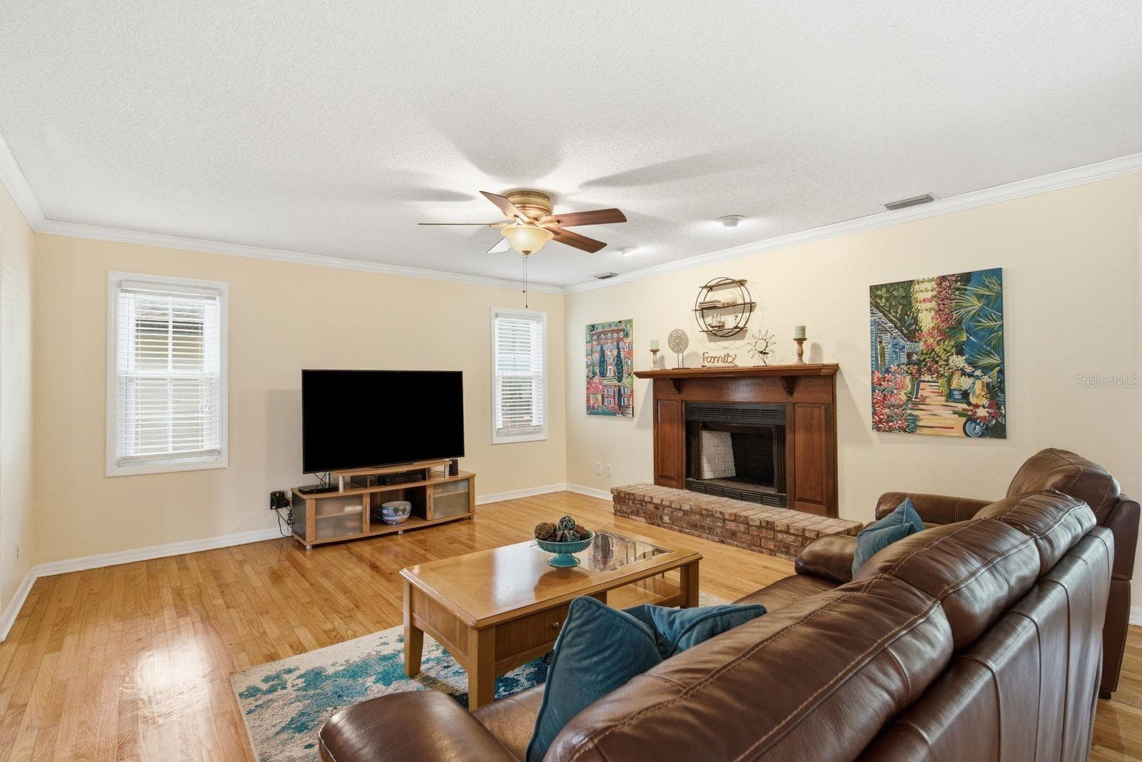 1125 SPANISH OAKS DRIVE — photo 9 of 66