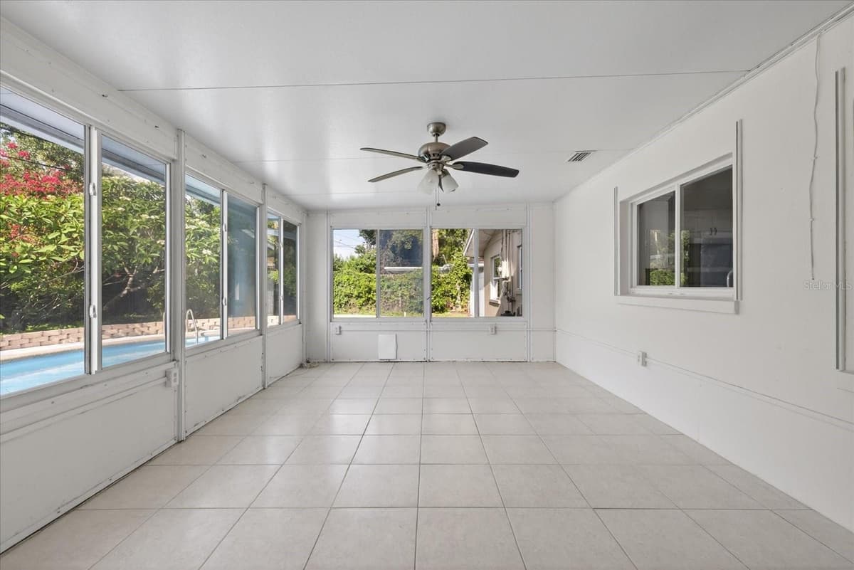 2239 DUNCAN DRIVE — photo 34 of 45