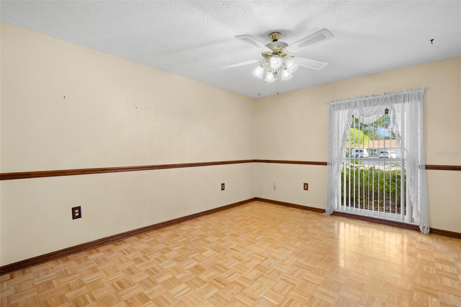 1205 BRANDA VISTA DRIVE — photo 39 of 49