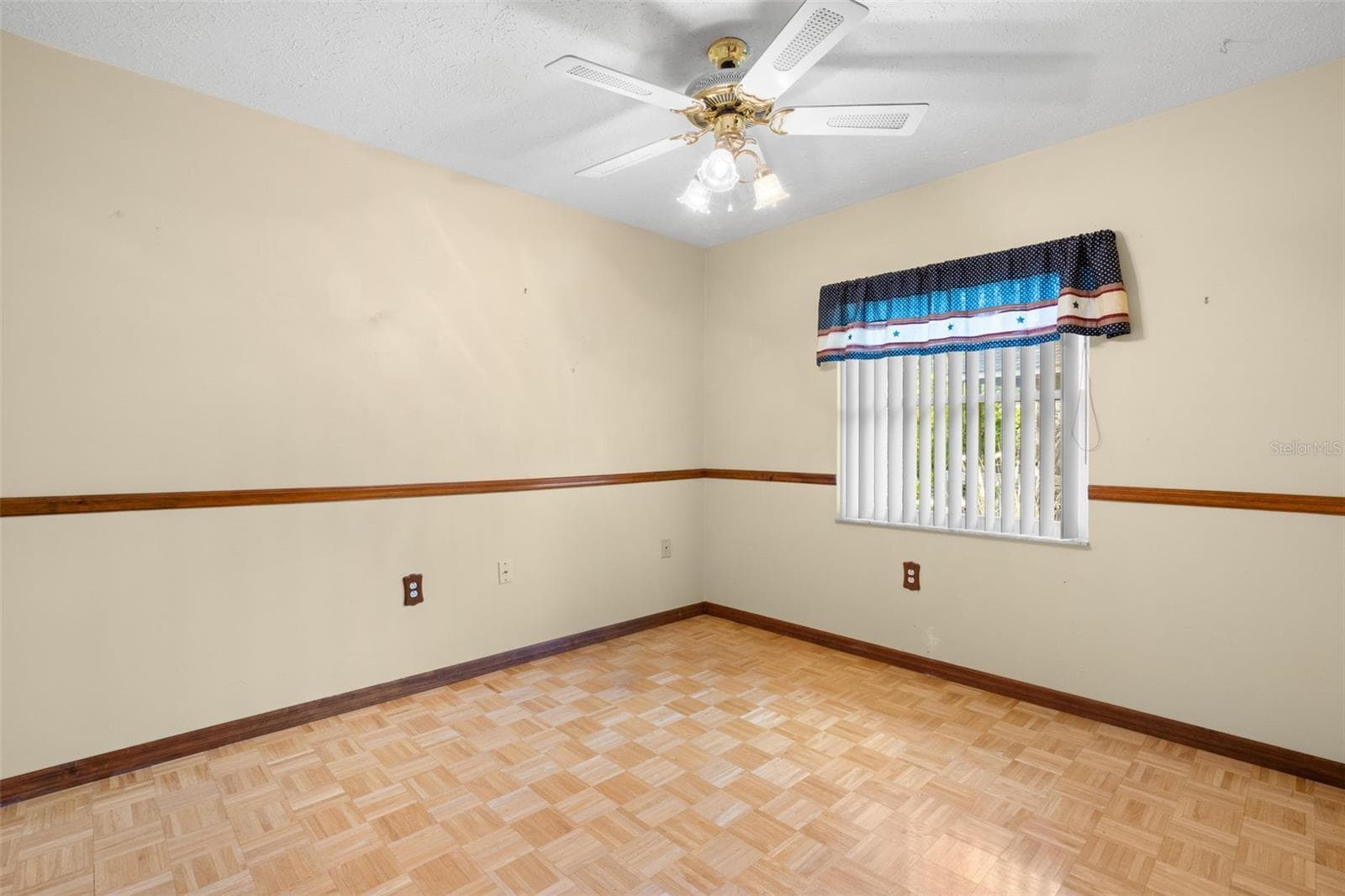 1205 BRANDA VISTA DRIVE — photo 44 of 49