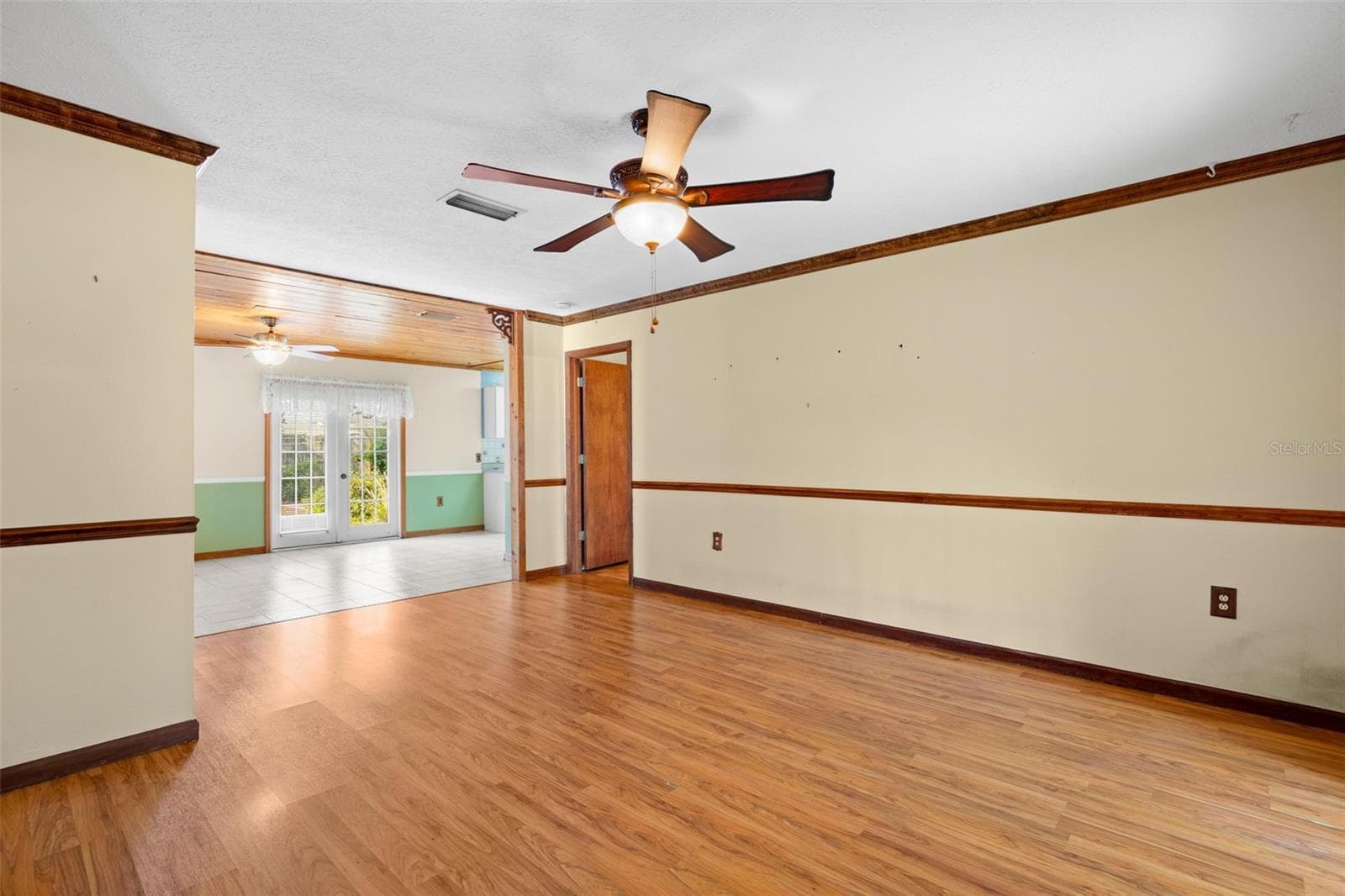 1205 BRANDA VISTA DRIVE — photo 5 of 49