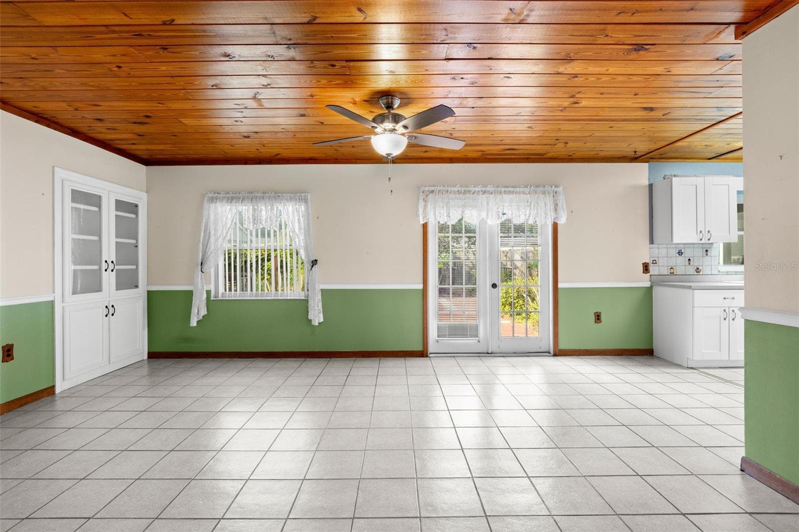 1205 BRANDA VISTA DRIVE — photo 11 of 49