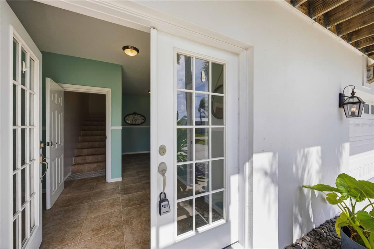 10460 MARION STREET — photo 41 of 72