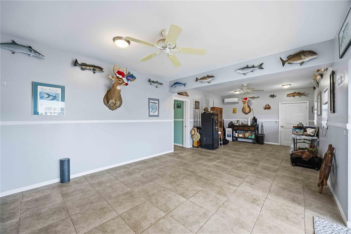 10460 MARION STREET — photo 43 of 72