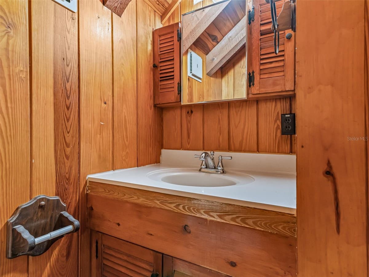 4801 COUNTY ROAD 575 — photo 31 of 49