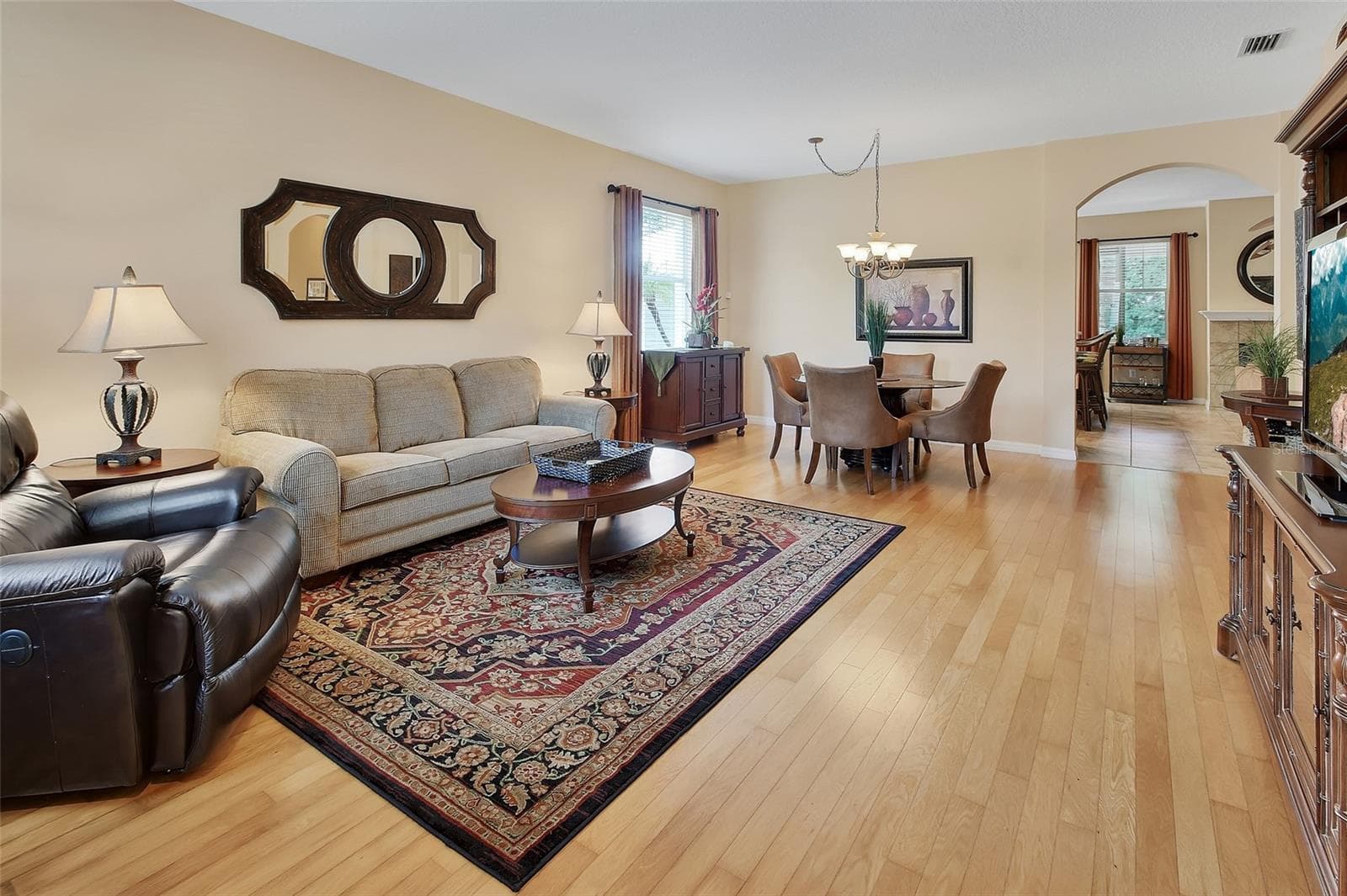 411 GARDEN STREET — photo 2 of 42