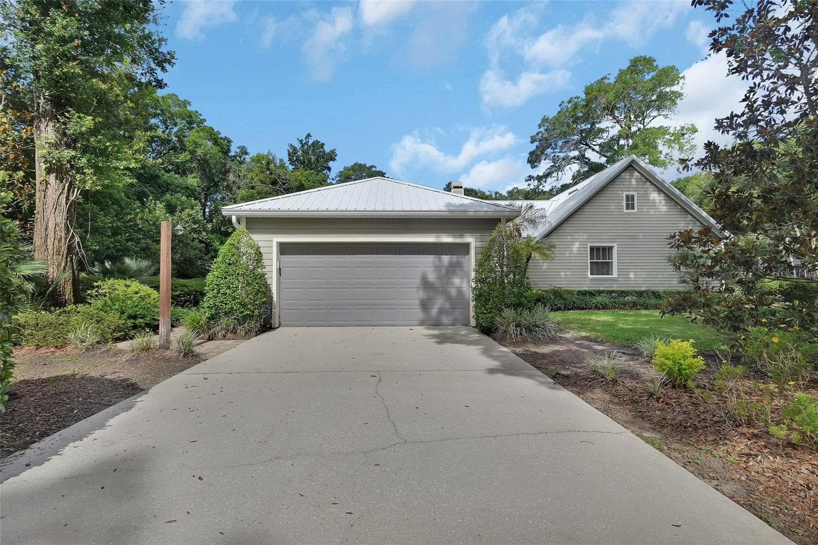 411 GARDEN STREET — photo 33 of 42